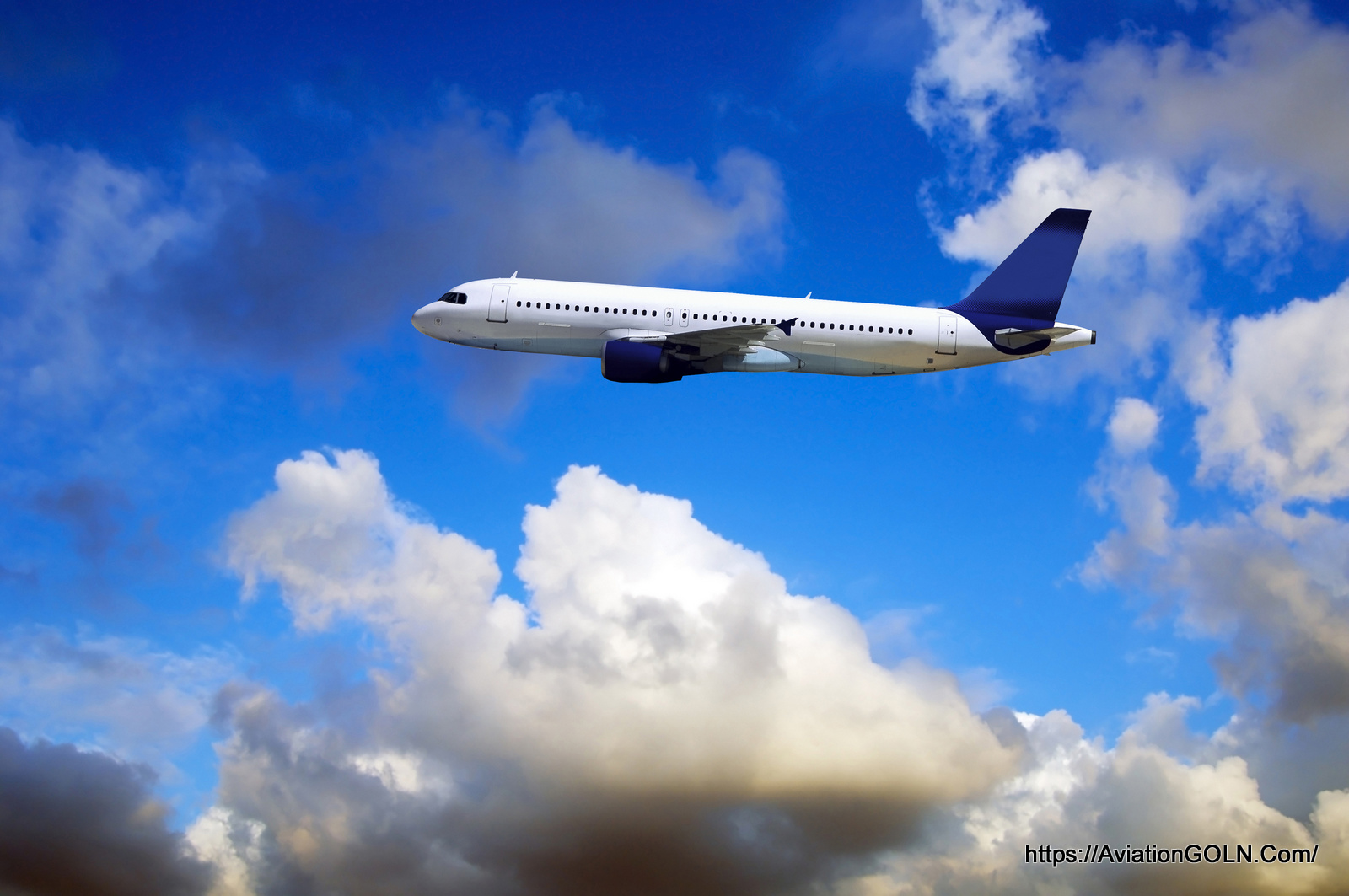 Tips and Tricks to Find the Cheapest Air Tickets